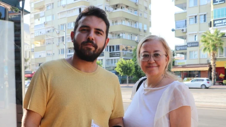 ABD'de okuyan kızına gönderdiği para kayboldu