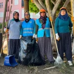 Alanya'da park ve bahçelere kadın eli değdi