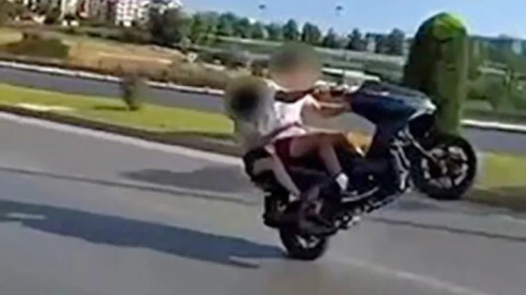 Alanya’da trafikte şov yapmaya 20 bin TL ceza