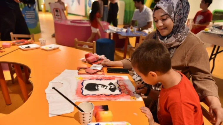 Antalya Bilim Merkezi'nde eğlence milli coşku yaşandı