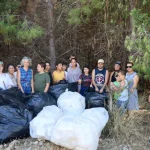 Antalya’da otizmli çocuklardan orman temizliği