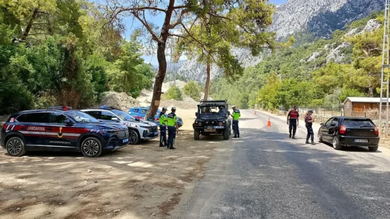 Antalya’da safari araçlarına denetim