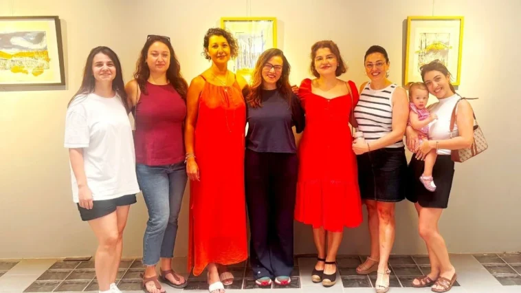 Ardahanlı akademisyen Antalya'da sergi açtı