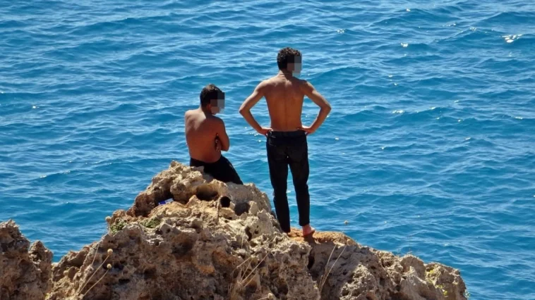 'Atlarsan karakola götürürüm' sözü gençleri durdurdu