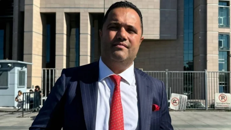 Avukat Rezan Epözdemir 'rüşvete aracılık etmek' iddiasıyla tutuklandı