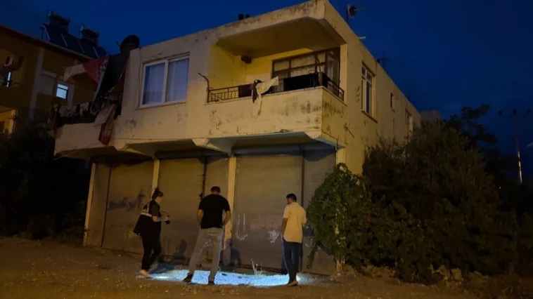 Balkondan düşen 1.5 yaşındaki bebek hastanede öldü