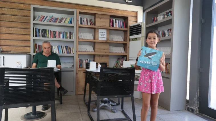 Barbaros Çay Bahçesi Kütüphanesi açıldı