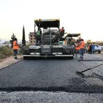 Büyükşehir’den Şehir Hastanesi yoluna sıcak asfalt