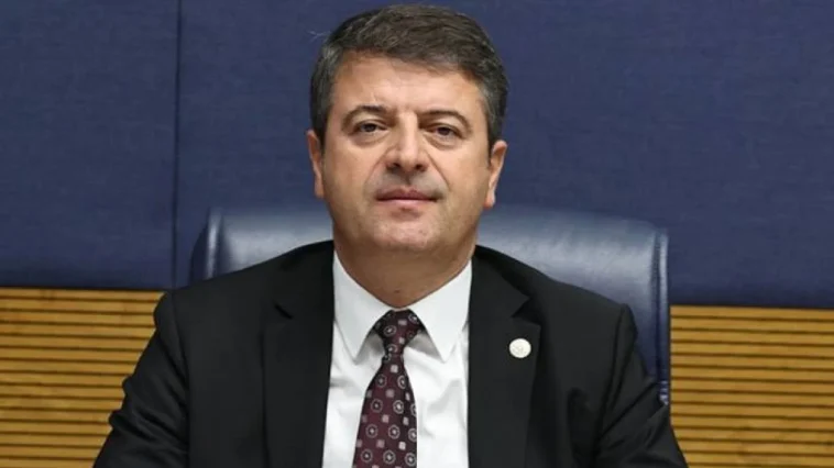 CHP'li belediye başkanının görevi iade edildi