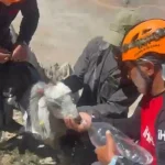 Dağlık alanda mahsur kalan 5 keçi kurtarıldı