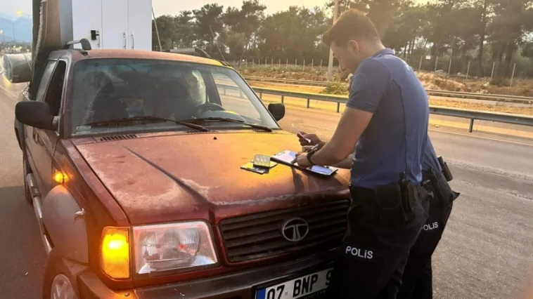 Eski nişanlısı 'Kamyonetimi çaldı' dedi, araç bağlandı