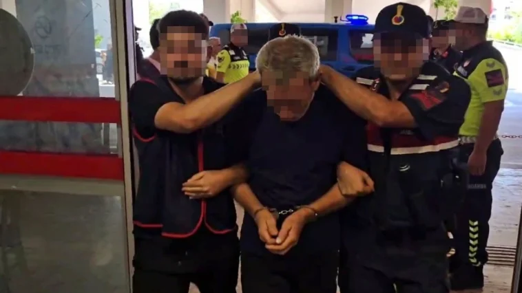 Finike’de serada çifte cinayet zanlısı yakalandı