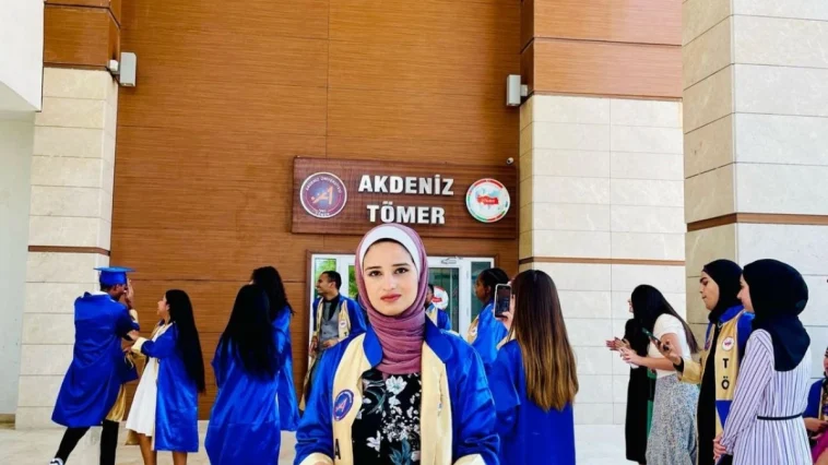 Gazzeli öğrenci: “Annem Türkiye'de tedavi olsun”