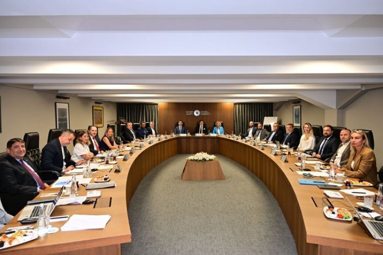 image_750x_689da670e1604