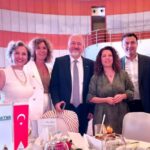 AKTOB YEMEĞİNDE SÜRPRİZ DOĞUM GÜNÜ KUTLAMASI