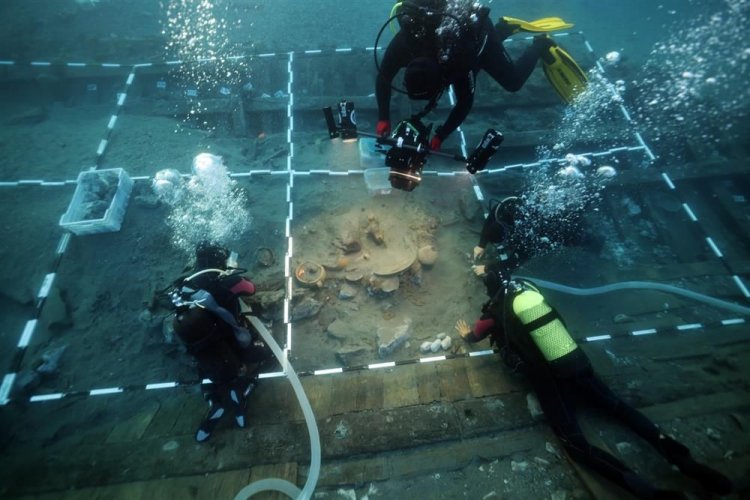 image_750x_68abeb4edc994