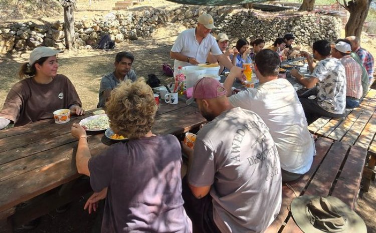 image_750x_68aed98720eca