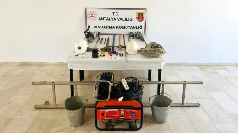 Kaçak kazıya jandarma engeli