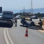 Kaş’ta otomobil şarampole yuvarlandı: 2 yaralı