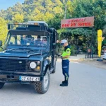 Kemer jandarması trafik denetimlerine hız verdi