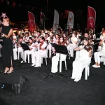 Kemer'de sokak hayvanları yararına ikinci konser