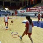 Kepez’de çocuklar sporla gelişiyor