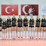 Manavgat kadın voleybol takımı 1. Lig'de