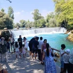 Manavgat Şelalesi’nde su seviyesi düştü, kayalıklar ortaya çıktı