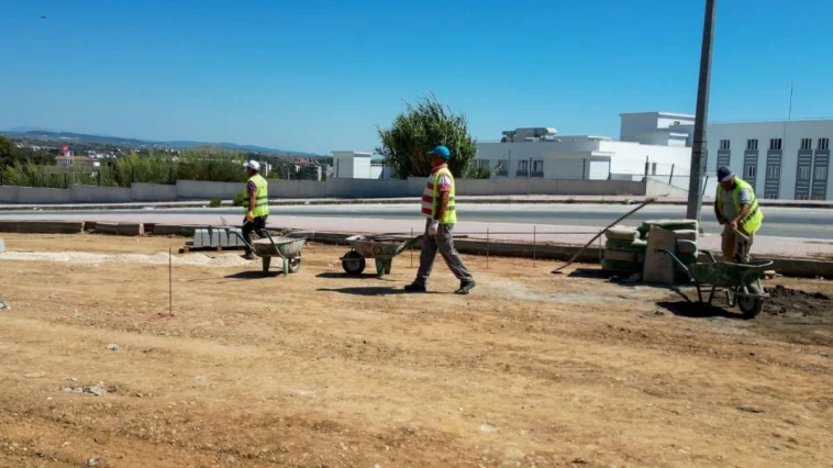 Manavgat'ta cadde düzenleme çalışması