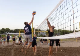 Manavgat'ta Plaj Voleybolu Halk Turnuvası başladı