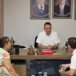 MHP'li Başkan, Antalyalıları dinledi