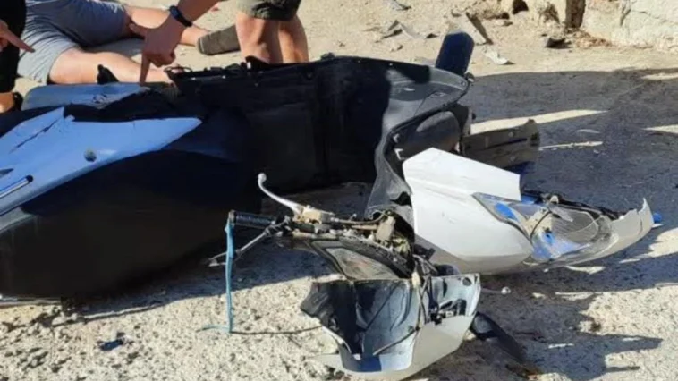 Serik'te direğe çarpan motosikletli hayatını kaybetti