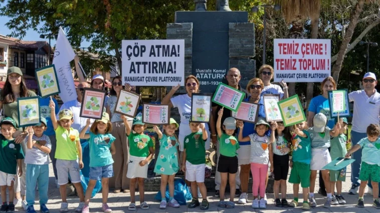 Side Liman'da çevre temizliği yapıldı