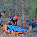 60 metrelik uçuruma yuvarlanan otomobildeki Muhammet, hayatını kaybetti