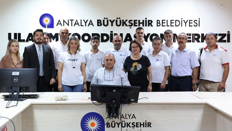 Antalya’da toplu ulaşım şoförlerine hizmet içi eğitim
