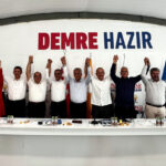 Demre’de iki isim AK Parti’ye katıldı