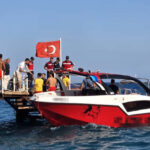 Deniz paraşütü teknesinin çarptığı Rus kadın öldü