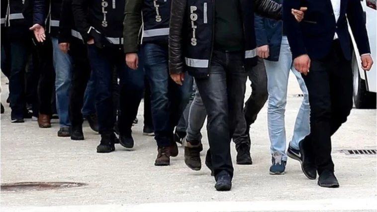 Alanya'da aranan 1214 kişi yakalandı