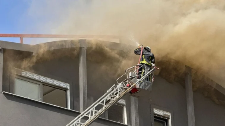 Alanya'da inşaat halindeki binada yangın paniği