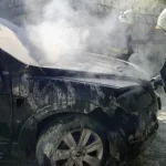 Alanya'da park halindeki araç yandı