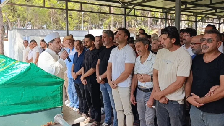 Alper hoca son yolculuğuna uğurlandı