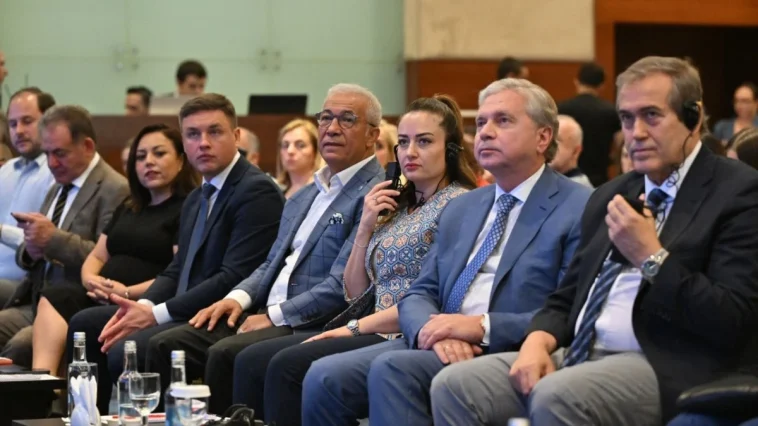 Antalya iş dünyası Moskova heyeti ile buluştu