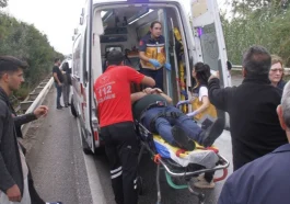 Antalya'da 4 araçlı zincirleme kaza: 2 Alman turist yaralandı