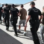 Antalya'da aranan 186 şahıs yakalandı