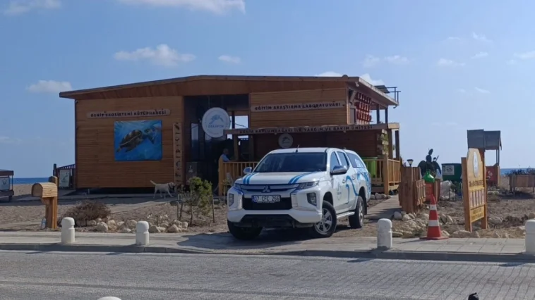 Antalya'da 'deniz kaplumbağası ambulansı' göreve başladı