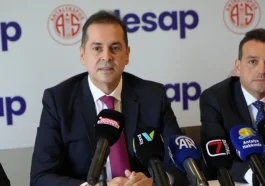 Antalyaspor’da 17 yeni isim kadroya katıldı