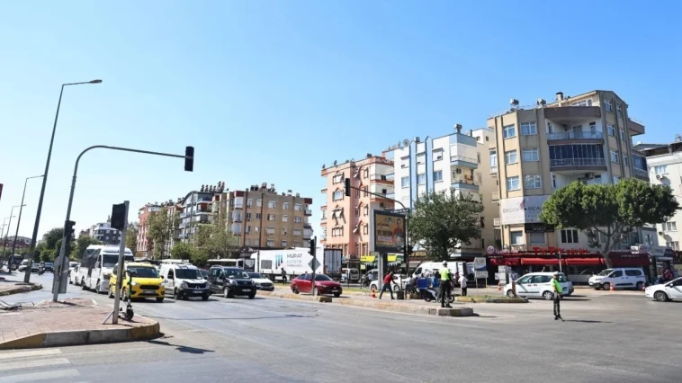 Büyükşehir sinyalizasyon alt yapısını yeniliyor
