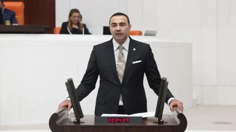 CHP'li Kaya'dan Antalya Arkeoloji Müzesi için kritik çağrı