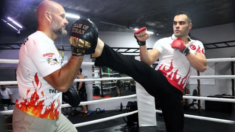 Dahiliye uzmanı doktor, jiu-jitsu sporunda Avrupa ikincisi