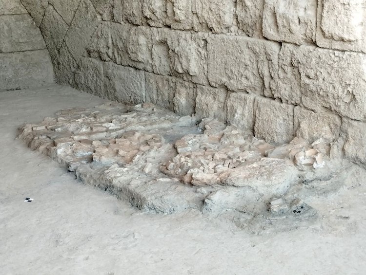 PERGE’DEKİ CAM KALINTILARINA İLİŞKİN İLK ANALİZLER TAMAMLANDI